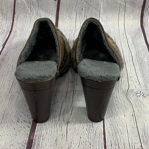 Muk Luks Brown/Gray Kameryn Brown Faux Fur Lined M - Picture 3 of 8